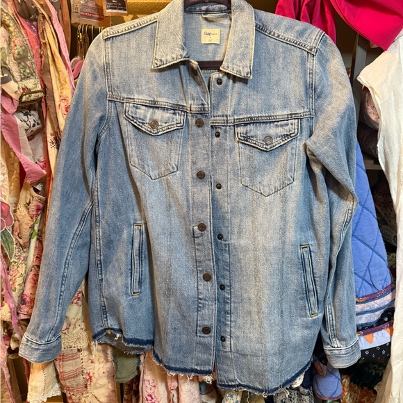 GAP Women's Light Blue Denim Jacket - Picture 1 of 5